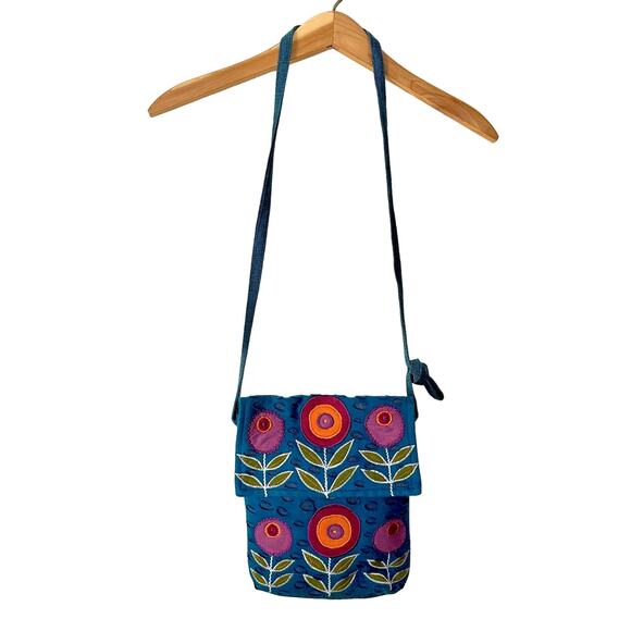 Rising Tide Blue Art to Wear Embroidered Floral Cotton Boho Crossbody Bag - Picture 2 of 8